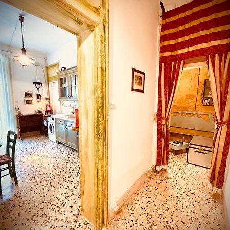 Il Vecchio Cortile Apartment อากริเจนโต ภายนอก รูปภาพ