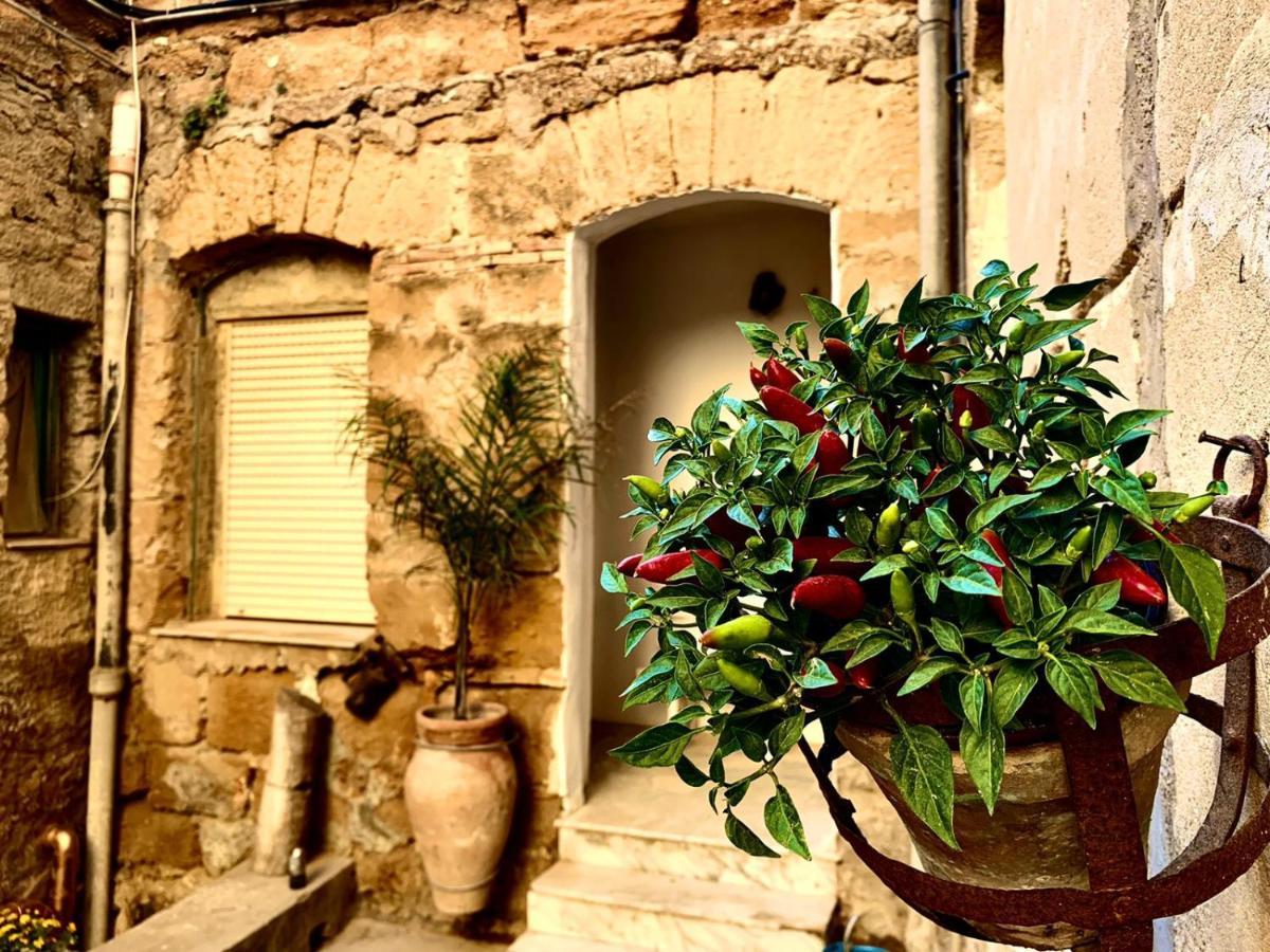 Il Vecchio Cortile Apartment อากริเจนโต ภายนอก รูปภาพ