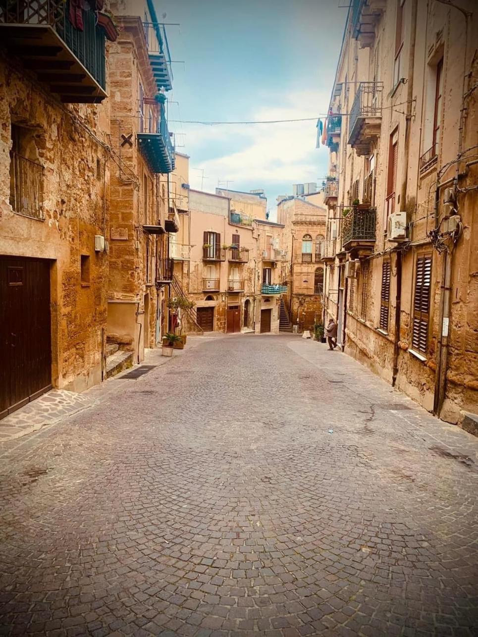 Il Vecchio Cortile Apartment อากริเจนโต ภายนอก รูปภาพ