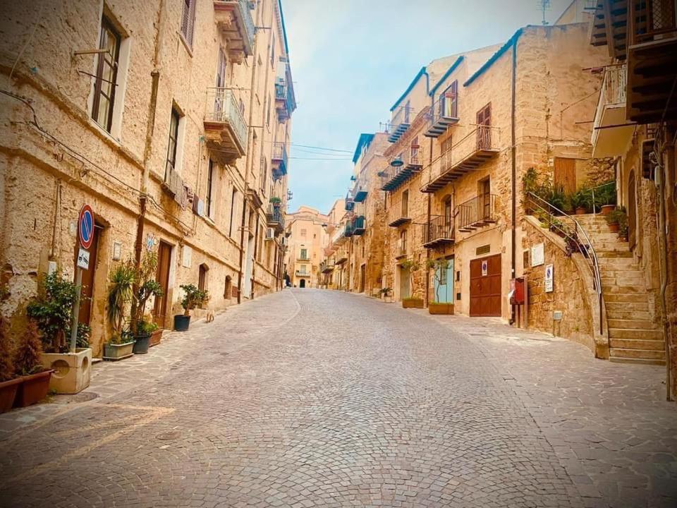 Il Vecchio Cortile Apartment อากริเจนโต ภายนอก รูปภาพ