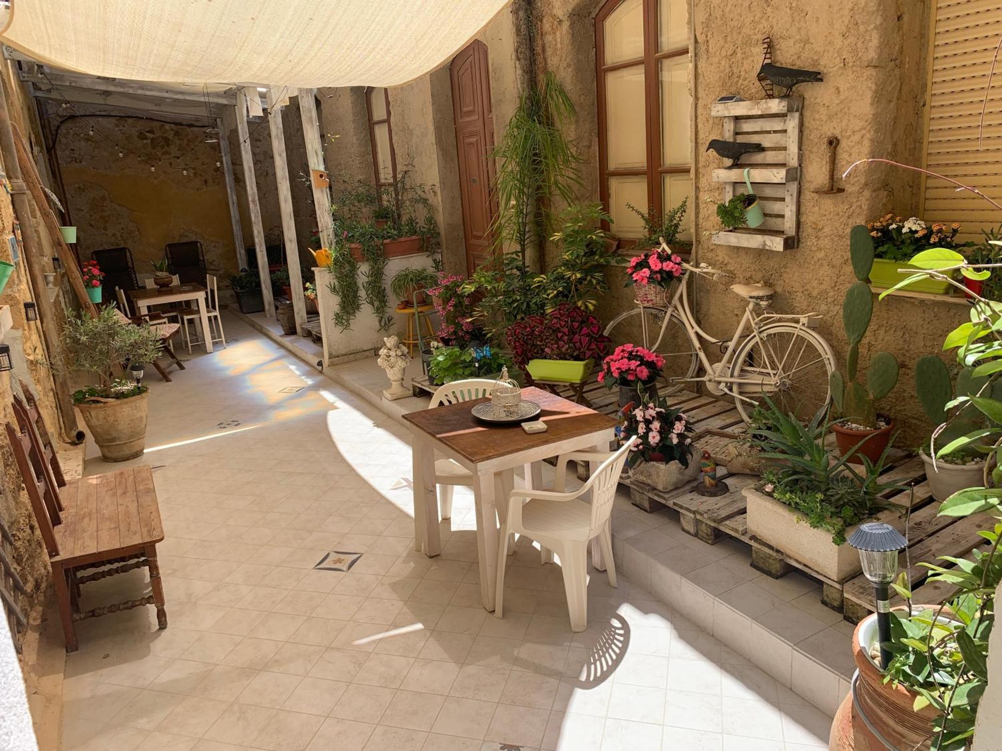 Il Vecchio Cortile Apartment อากริเจนโต ภายนอก รูปภาพ