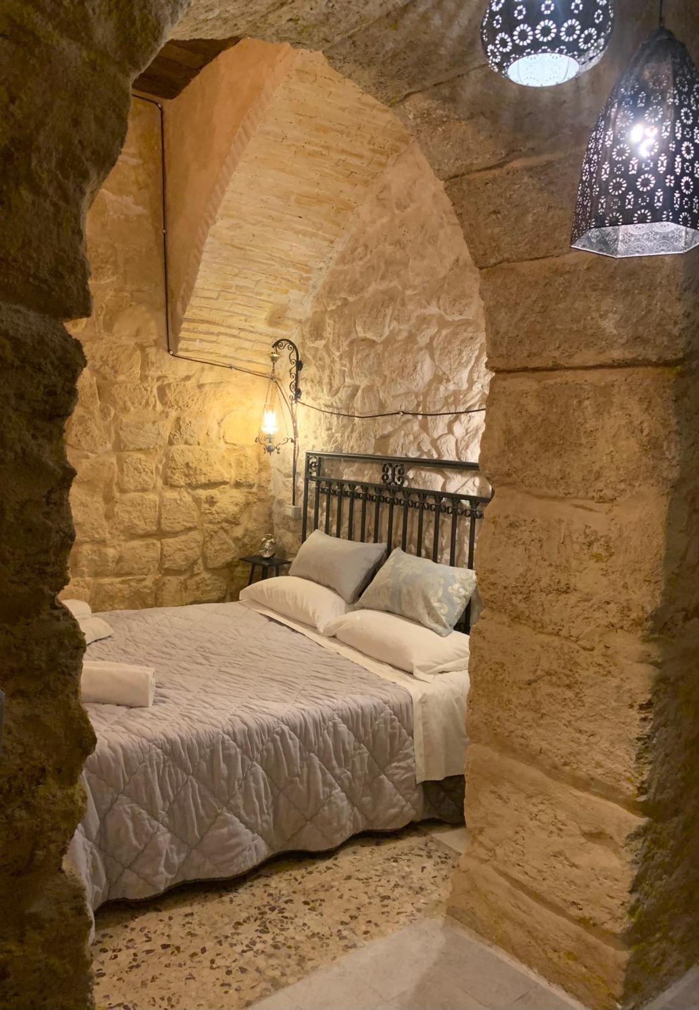 Il Vecchio Cortile Apartment อากริเจนโต ภายนอก รูปภาพ