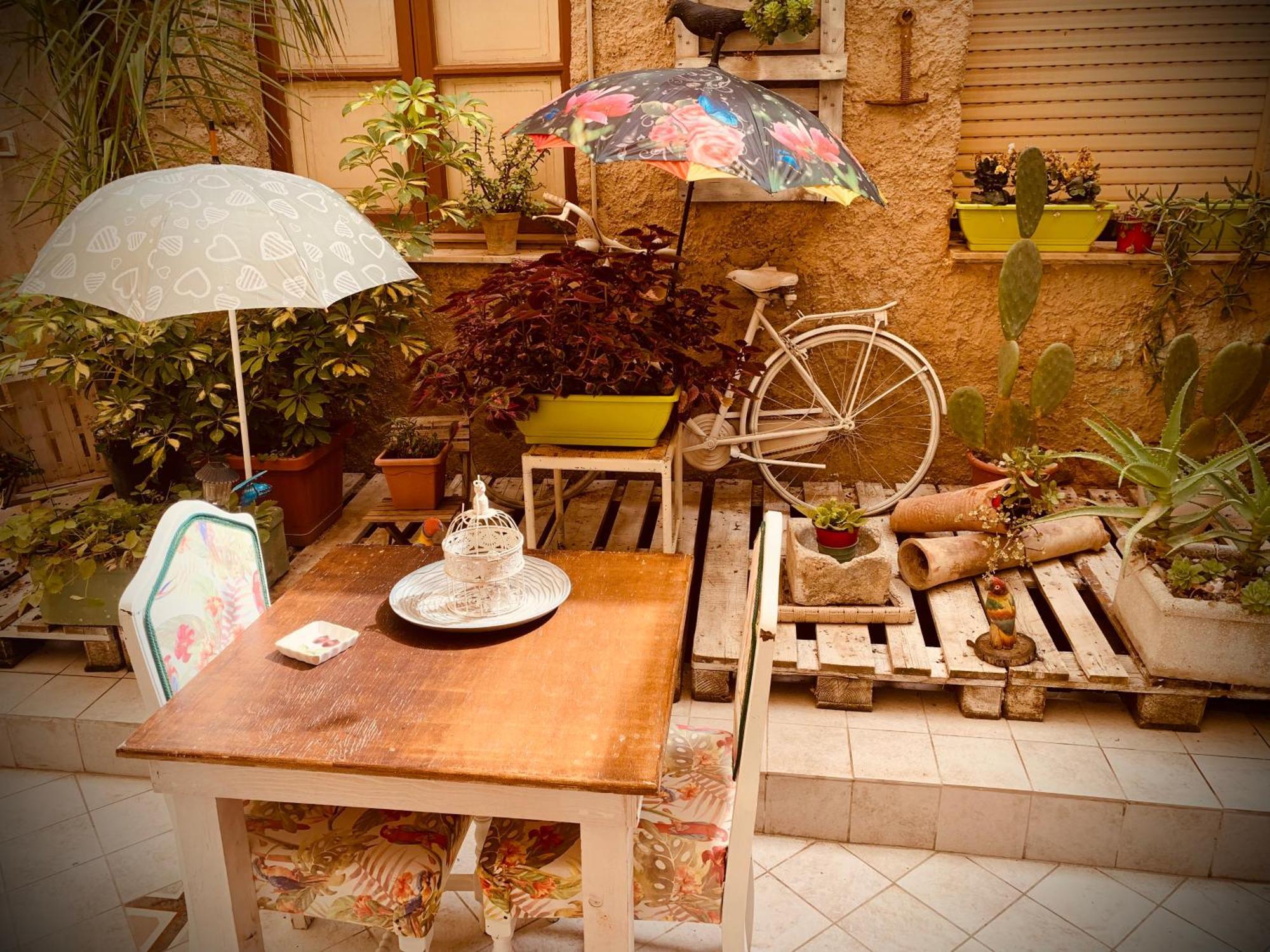 Il Vecchio Cortile Apartment อากริเจนโต ภายนอก รูปภาพ