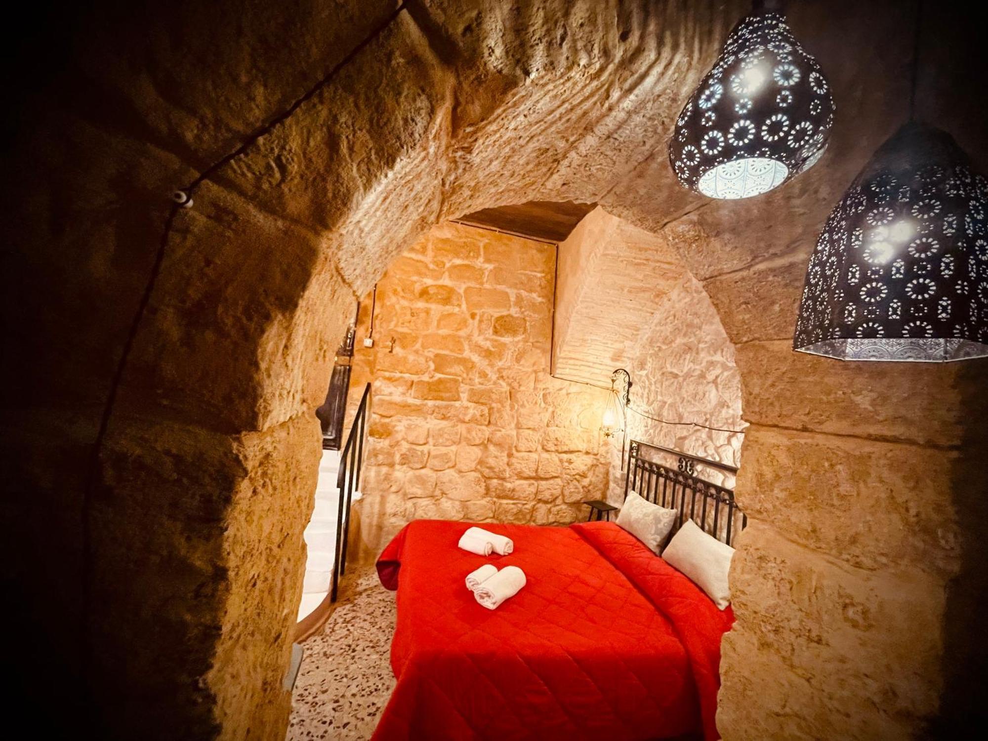Il Vecchio Cortile Apartment อากริเจนโต ภายนอก รูปภาพ